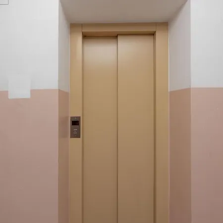 Stylish Downtown By Renters Apartment Warsaw